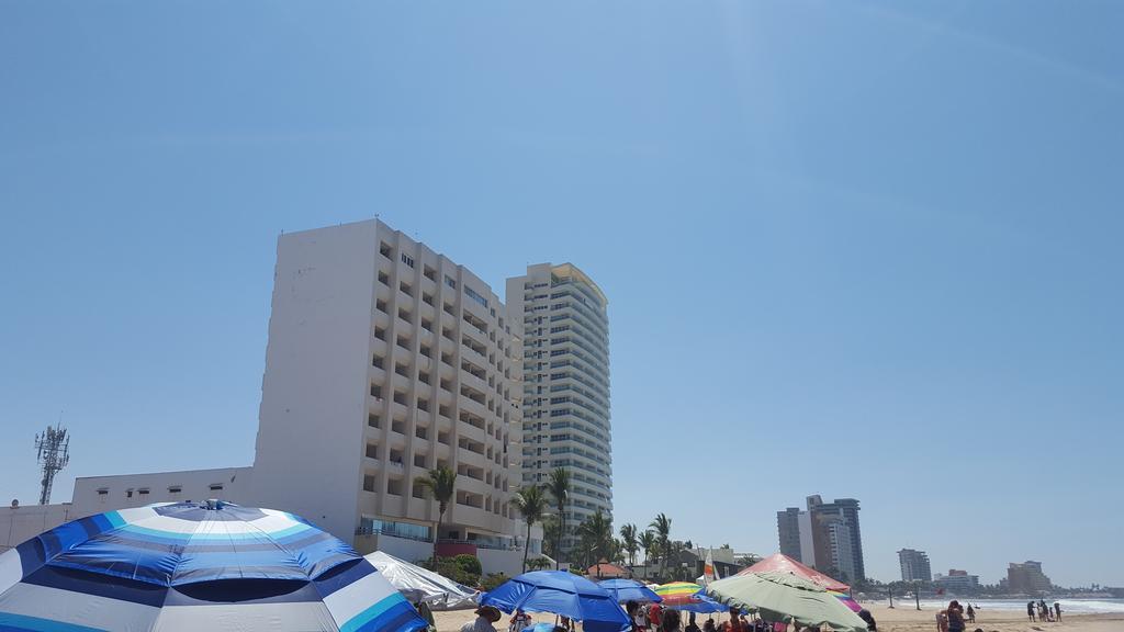 マサトランDepartamento Zona Doradaアパートメント エクステリア 写真